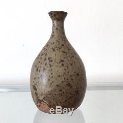 Vintage Tom McMillin American Signed Studio Art Pottery Speckled Vase 1975