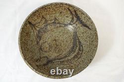 Vtg 1970s Studio Art Pottery Stoneware Bowl Incised Design Abstract Fish Signed
