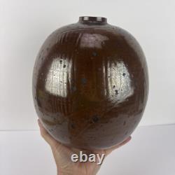 Vtg John McDowell Studio Pottery Vase 9in