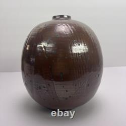 Vtg John McDowell Studio Pottery Vase 9in