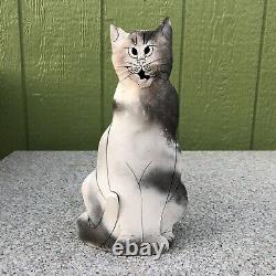 Vtg MARY GATES DEWEY STUDIO POTTERY Ceramic CAT 2002 Small Chip On Ear