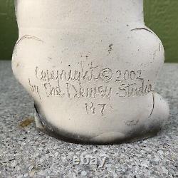 Vtg MARY GATES DEWEY STUDIO POTTERY Ceramic CAT 2002 Small Chip On Ear