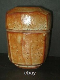 Warren Mackenzie Double Stamped Shino Glaze Faceted Lidded Box, Mint