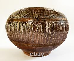 Wayne Chapman San Diego Allied Craftsmen Vase Studio Pottery Japanese Ikebana