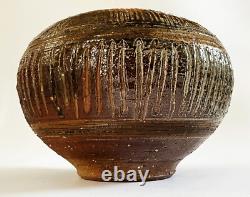 Wayne Chapman San Diego Allied Craftsmen Vase Studio Pottery Japanese Ikebana