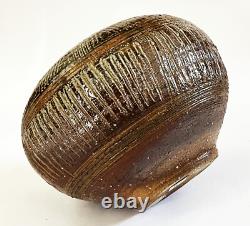 Wayne Chapman San Diego Allied Craftsmen Vase Studio Pottery Japanese Ikebana