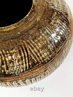 Wayne Chapman San Diego Allied Craftsmen Vase Studio Pottery Japanese Ikebana
