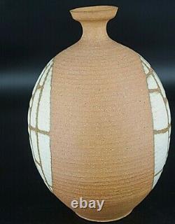 Wishon Harrell Art Pottery Vase Willett Studios California Early Mid Century VTG